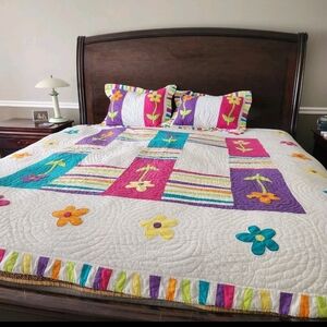 ARIZONA JEAN CO Quilt 2 Shams Floral Queen Colorful Applique